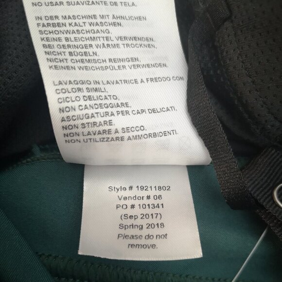 NWT Pearl Izumi Ladies Size 6 Green w/ Black Water Resistant Canyon Shorts - Picture 10 of 15